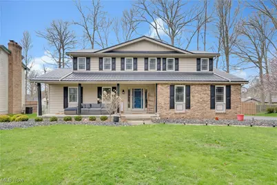 858 Squirrel Hill Drive, Boardman, OH 44512 - Photo 1