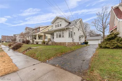 1433 17th Street NW, Canton, OH 44703 - Photo 1