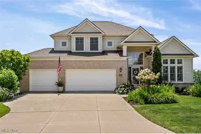 306 Dunbar Circle, Grandview Heights, OH 44147 - Photo 1