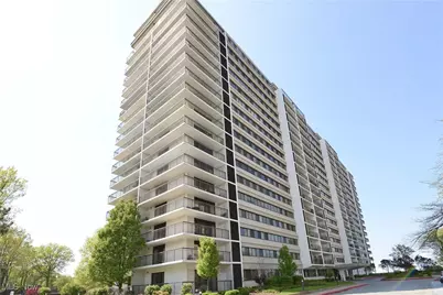 12550 Lake Avenue #711, Oakwood, OH 44107 - Photo 1