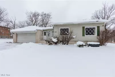 5062 Lee Road, Maple Heights, OH 44137 - Photo 1