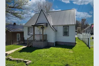 618 Garner Avenue, East Liverpool, OH 43920 - Photo 1