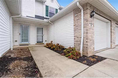 135 Sand Court, Fairlawn, OH 44333 - Photo 1