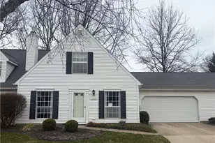 3376 Hunter Pkwy, Cuyahoga Falls, OH 44223 - Photo 1