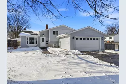 310 Saint Lawrence Boulevard, Eastlake, OH 44095 - Photo 1