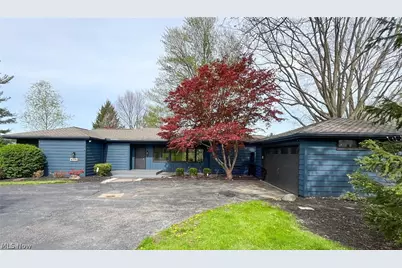 4775 Som Center Road, Moreland Hills, OH 44022 - Photo 1