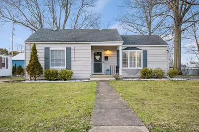 32 W Lincoln Street, Oberlin, OH 44074 - Photo 1