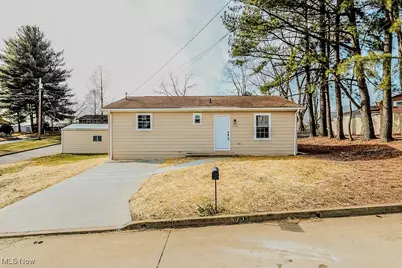 1702 Princeton Street, Parkersburg, WV 26101 - Photo 1
