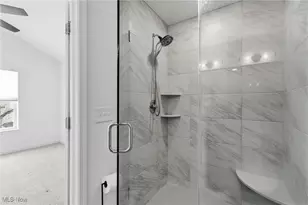 2244 E 100th St, Loveland, OH 44106 - Photo 13