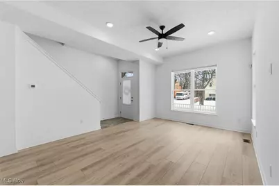 2244 E 100th Street, Loveland, OH 44106 - Photo 5