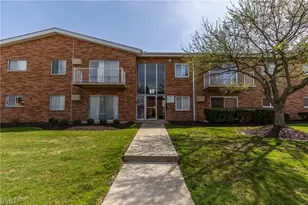 501 Tollis Pkwy, Grandview Heights, OH 44147 - Photo 1