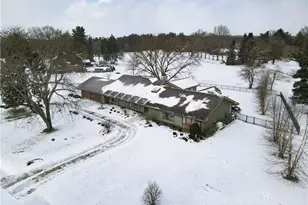 1094 San Raphael Dr, Bath, OH 44333 - Photo 1
