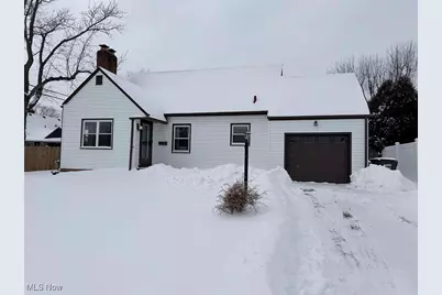 1615 Fairview Place, Alliance, OH 44601 - Photo 1