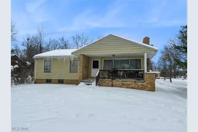 1915 E Wallings Road, Grandview Heights, OH 44147 - Photo 1