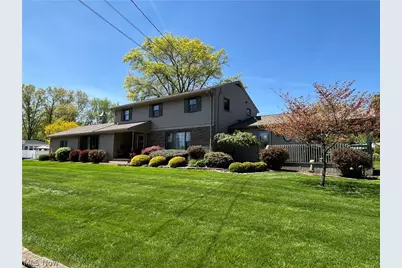 383 Edgewood Court, Columbiana, OH 44408 - Photo 1