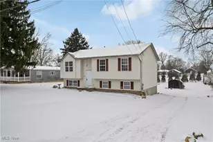 410 Columbine Ave, Akron, OH 44312 - Photo 1