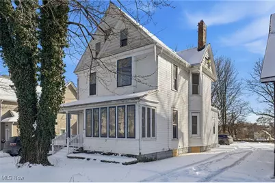 604 E Buchtel Avenue, Akron, OH 44304 - Photo 1