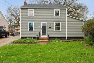 513 Gulf Road, Elyria, OH 44035 - Photo 1