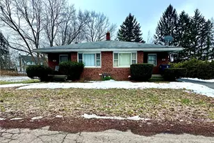 1012-1014 Saxon Ave, Akron, OH 44314 - Photo 1