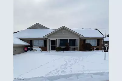 3707 Leasure Court S, Zanesville, OH 43701 - Photo 1