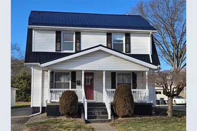 859 Orchard Avenue NW, New Philadelphia, OH 44663 - Photo 1