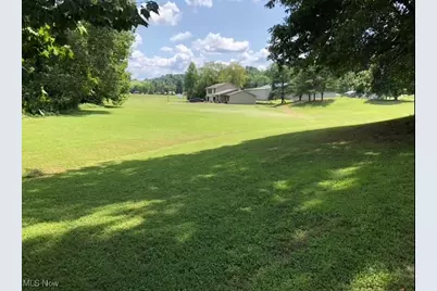 107 Twin Lakes Drive, Mineral Wells, WV 26150 - Photo 1