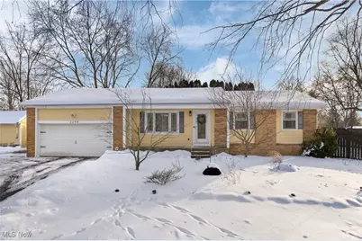 2248 Hi Vue Drive, Green, OH 44312 - Photo 1