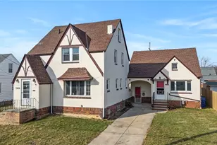 19417 Mohawk Ave, Loveland, OH 44119 - Photo 1