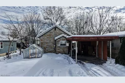 335 2nd Drive NW, New Philadelphia, OH 44663 - Photo 1