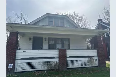 435 E Parkcliffe Avenue, Youngstown, OH 44511 - Photo 1