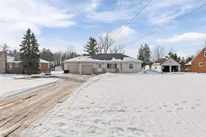 10508 York Road, North Royalton, OH 44133 - Photo 1