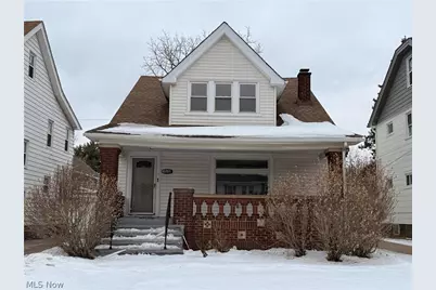 10201 Robinson Avenue, Garfield Heights, OH 44125 - Photo 1