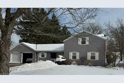 800 Lenox New Lyme Road, Jefferson, OH 44047 - Photo 1