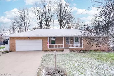 537 Park Ridge Drive, Munroe Falls, OH 44262 - Photo 1