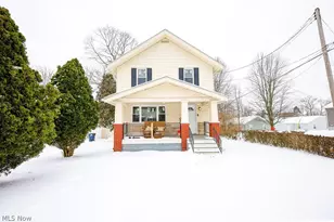 584 Evans Ave, Akron, OH 44310 - Photo 1