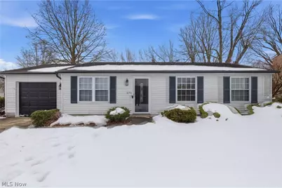 173 Chapel Hill Drive NW, Warren, OH 44483 - Photo 1