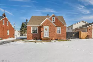 931 E 214th St, Loveland, OH 44119 - Photo 1