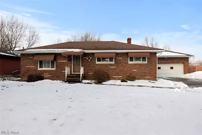 9242 W 130th Street, Strongsville, OH 44136 - Photo 1