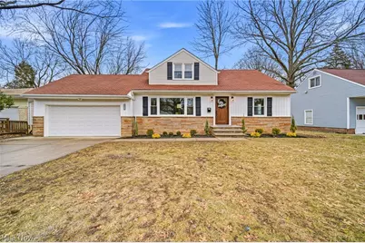 20211 Blackfoot Avenue, Euclid, OH 44117 - Photo 1