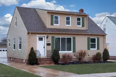 31931 Dickerson Road, Willowick, OH 44095 - Photo 1