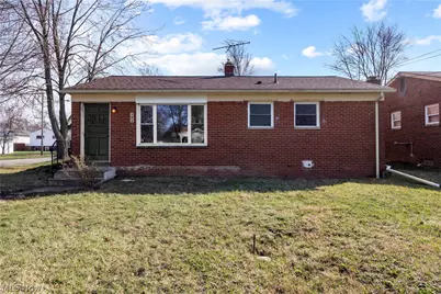 897 Livermore Lane, Elyria, OH 44035 - Photo 1