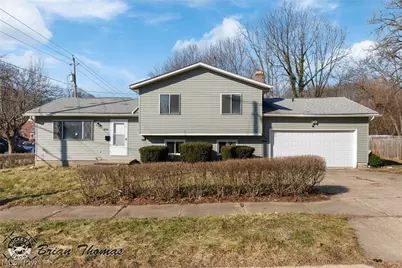 804 Carpenter Street, Akron, OH 44310 - Photo 1