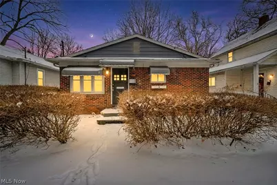 7 Smith Court, Elyria, OH 44035 - Photo 1