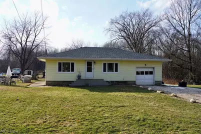 4400 Dunton Road, Lorain, OH 44055 - Photo 1