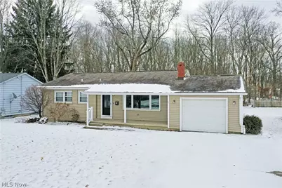 889 Edenridge Drive, Youngstown, OH 44512 - Photo 1