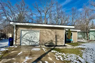 18079 Blandford Rd, Loveland, OH 44121 - Photo 1