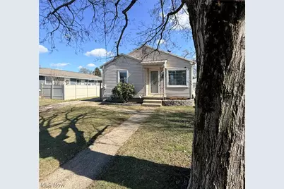 1512 Pine Street, Zanesville, OH 43701 - Photo 1