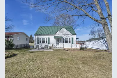 1932 Issaquah Street, Cuyahoga Falls, OH 44221 - Photo 1