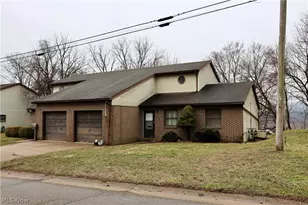 612 S Monroe St, Millersburg, OH 44654 - Photo 1