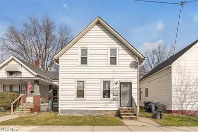 3279 W 44th Street, Loveland, OH 44109 - Photo 1